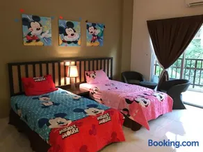 Gold Coast Morib Mickey House - Image 1