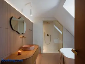 House Oskar - Image 3