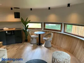 The Nutshell met hottub en sauna | 2 personen - Image 3