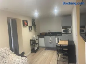 Joli gîte dans une installation équestre - Image 2