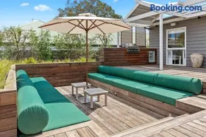 The Deck on Donalda - Sorrento poolside oasis - Image 3