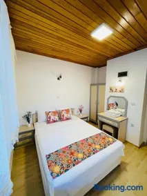 Özdemir Otel Datça - Image 3