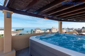 Bellavista Marbella - Stunning Beachside Luxury Penthouse Apartment - Image 2