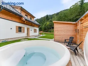 Haus Laura - Image 1