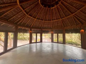 Seafront Chalet Cocoa Coast - Image 3
