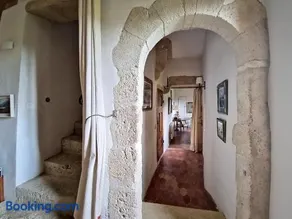 Maison féodale mordernisée - Image 4