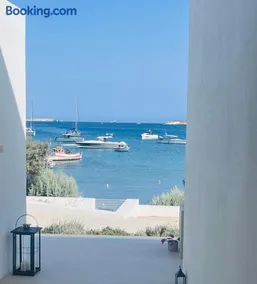 Zelos GuestHouse Milos - Image 1