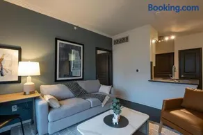 Landing Modern Apartment with Amazing Amenities (ID4305X6) - Image 2