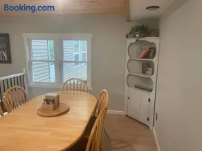 Lakeside Lookout - Image 4