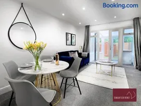 Woking - Parking Garden 2Bed - Image 4