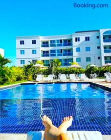 Lindo apartamento em Muro Alto, Porto de Galinhas, Vista para as piscinas, 3 qtos e sala climatizados, Acomoda até 8 pessoas - Image 2