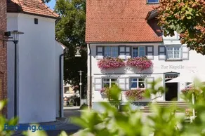 Hotel-Gasthof Zur Kapelle - Image 1