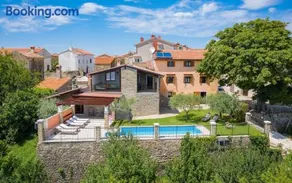 Holiday Home Zamask - Image 1
