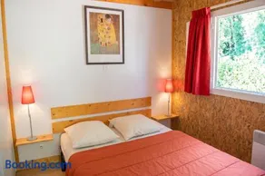 Chalet 'D'alpion' mit privatem Pool, privater Terrasse und Gemeinschaftsgarten - Image 3