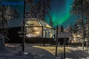 Aurora Queen Resort Igloos - Image 2