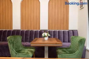 Merak Rooms & Caffe Bar - Image 4