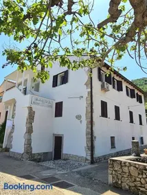 Apartments Sveti Ivan - Image 4