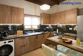 Azora Apartment - Image 3