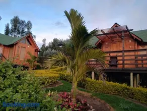 Villa Angela Glamping & Tiny Houses - Image 3