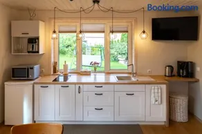 Cosy Family Guesthouse with Sauna and Garden - Image 2
