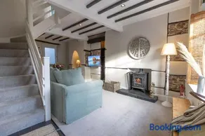 Oyster Catcher Cottage - Harbour Bowl, Sea Views - Image 4