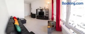 Charming Apartment in Arrecife City Centre - 90 m² - Parking - Image 1