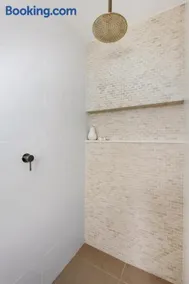 Lontano - Image 3