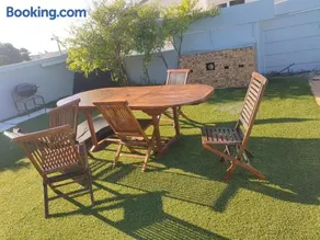 Gardenia Guesthouse - Image 2