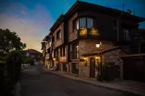 Victoria Hotel Nessebar - Image 1