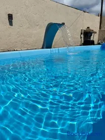 Casa com piscina aquecida e quadra de vôlei - Image 2