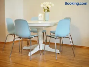 APSTAY City Residence Apartments ǀ Parking option & Self Check-in - Image 4