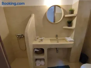 Pallos studio - Image 2