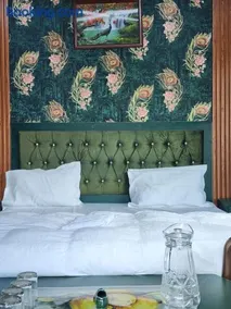 River Side Royale - Image 2
