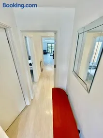 beautiful 3 bedroom apartment in cambridge sleeps 7 - Image 3