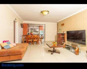 Peters Place - Image 3