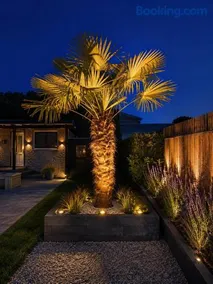 Gezellig chalet met tuin, nabij speeltuin en zwembad - Image 2