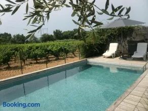 gite de caractere au calme au milieu des vignes avec piscine et jaccuzi - Image 5