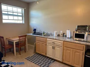 EmERALD loft studio SWiMMiNG pool kitchen DwNTwN - Image 2
