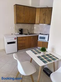 Tzafi Apartments 1 - Image 2