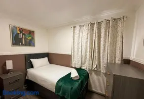 Cozy 3 bedroom house - Kidderminster - Image 4