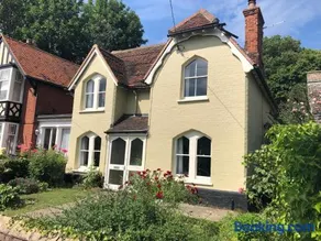 Central Victorian Cottage - Image 1