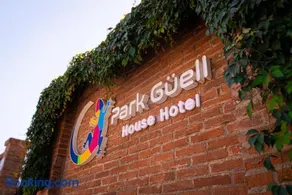 Park Güell House Hotel - Image 2
