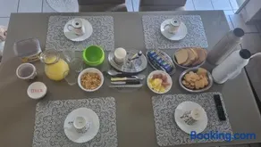 Quarto Prime até 4 pessoas familia, piscina, Pousada Lua Encantada Pousada Tijucas - Image 1