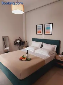 Aelia Suite Home - Image 1
