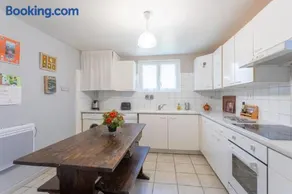 Familienorientiertes wunderschönes Ferienhaus mit Grill, Garten und Terrasse | Gartenblick | Hunde erlaubt - Image 4