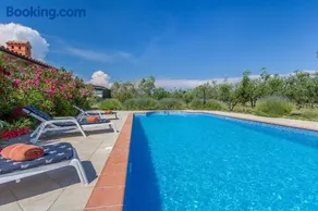 Pool & Sun Villa Rici - Image 2