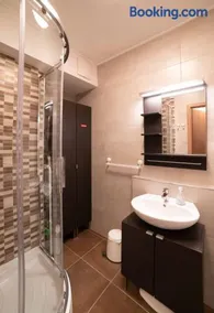 Balatoni Apartman - Image 2