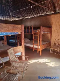 Sawa Sawa Beach Hotel&Backpacks - Image 3