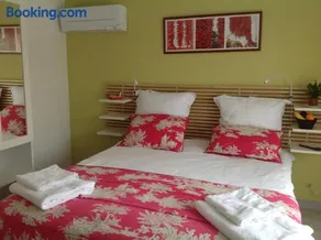Chambre double avec salle de bain privative - Image 2