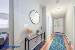 Couples and beach lovers meet your needs in one location - Image 4